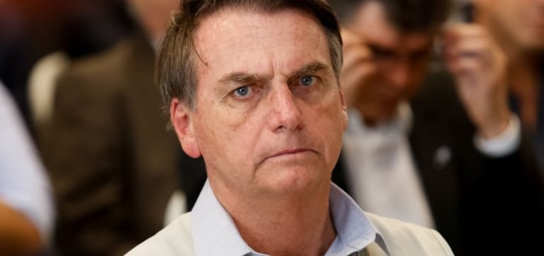 Bolsonaro divulga texto que cita Brasil ‘ingovernável’