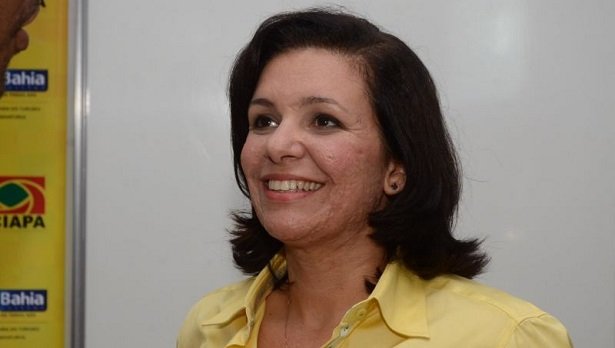 Dois anos após polêmica, ex-prefeita de Amargosa é exonerada da Secti