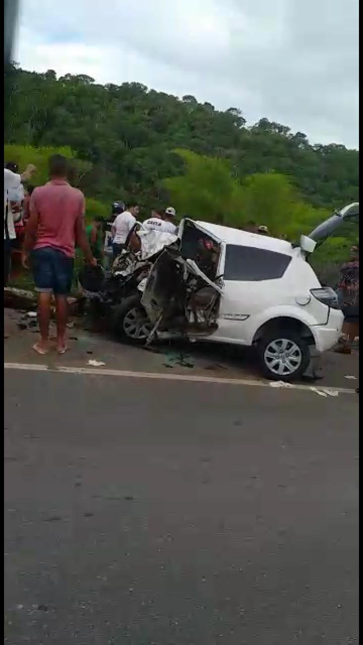 Grave acidente deixa quadro vítimas fatais na BR-101; vítimas encaminhadas ao HRSAJ