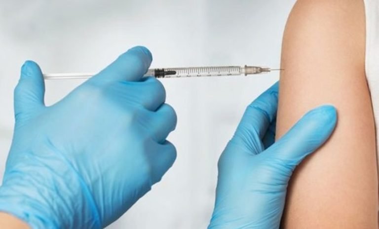 Vacinação contra gripe será aberta a toda população a partir da próxima terça-feira