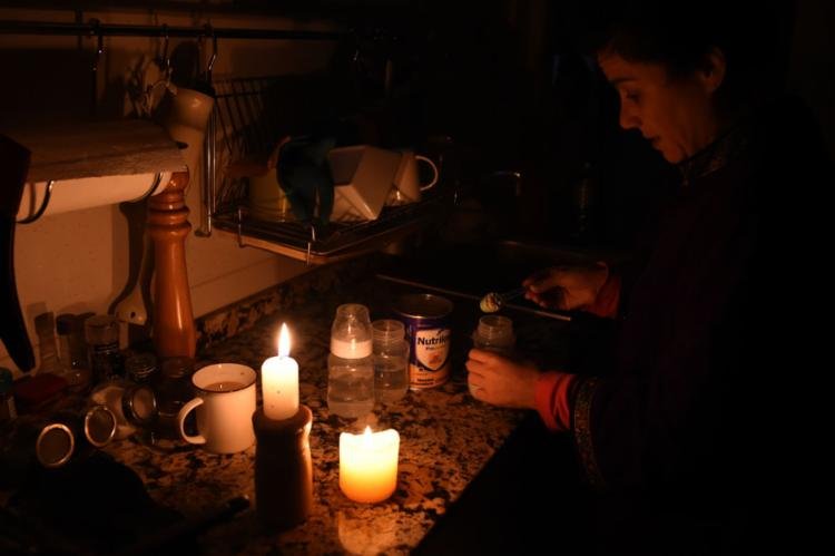 Apagão deixa todo o território da Argentina e do Uruguai sem luz