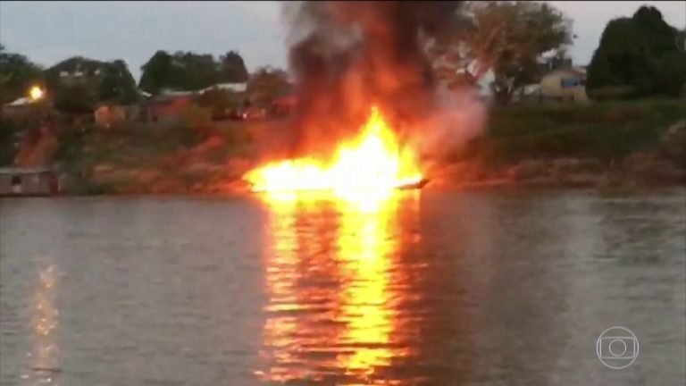 Explosão de barco em rio no Acre deixa 15 feridos em estado grave