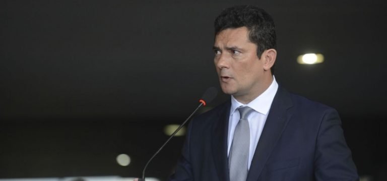 Moro afirma que não vai deixar ministério por ‘falsos escândalos’