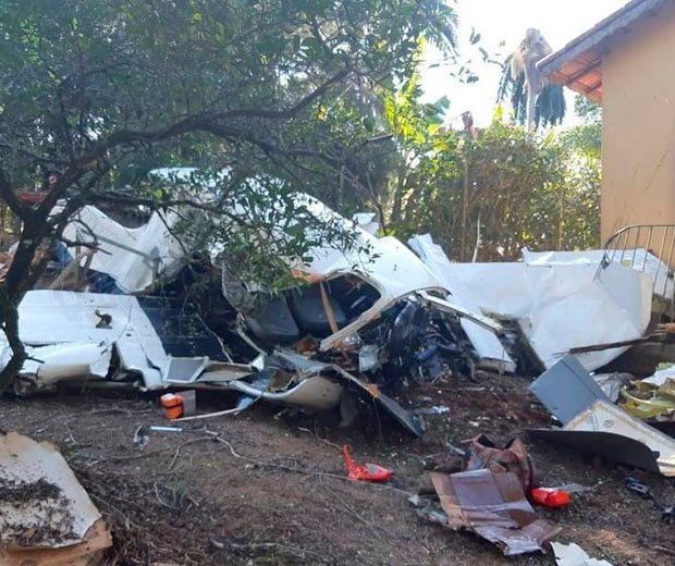 Queda de avião mata duas pessoas no interior de São Paulo