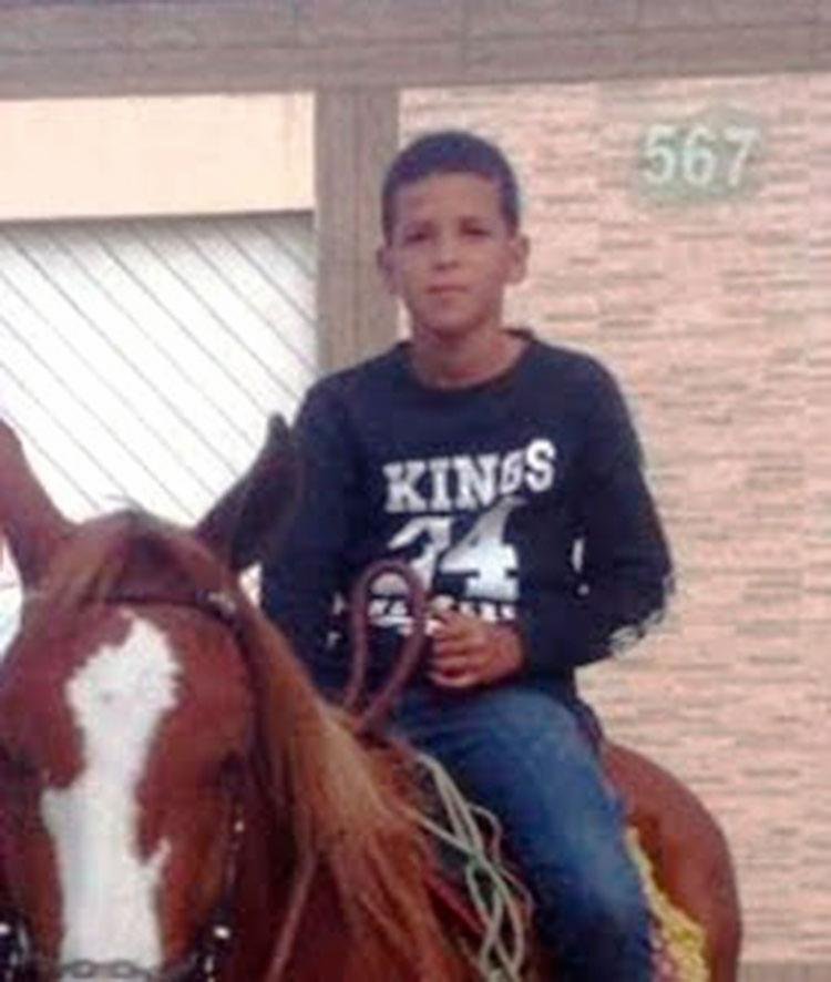 Garoto de 12 anos morre após queda de cavalo na Bahia