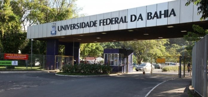 Após corte do MEC, Capes suspende verba em mais de 147 bolsas de pesquisa na Bahia