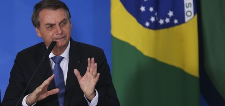 Congresso derruba veto de Bolsonaro sobre fundo eleitoral