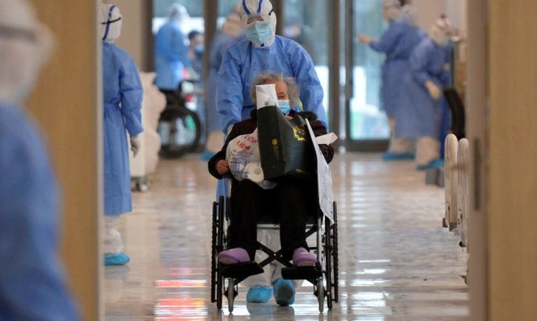 Hong Kong registra segunda morte pelo novo coronavírus; vítima foi à China em janeiro