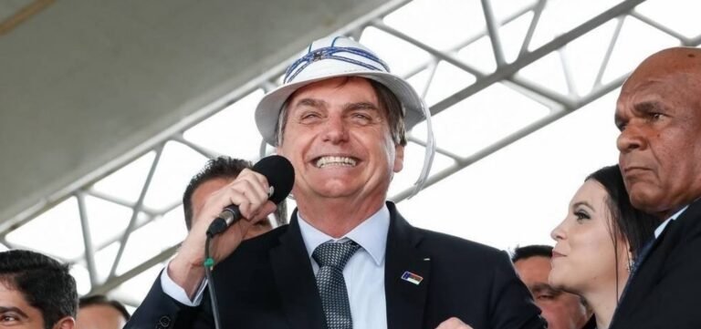 ‘Outras coisas do mundo civilizado chegarão à região Norte’, afirma Bolsonaro