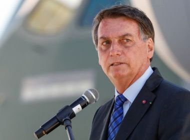 Mais de um milhão de mensagens questionam Bolsonaro sobre repasses a primeira-dama