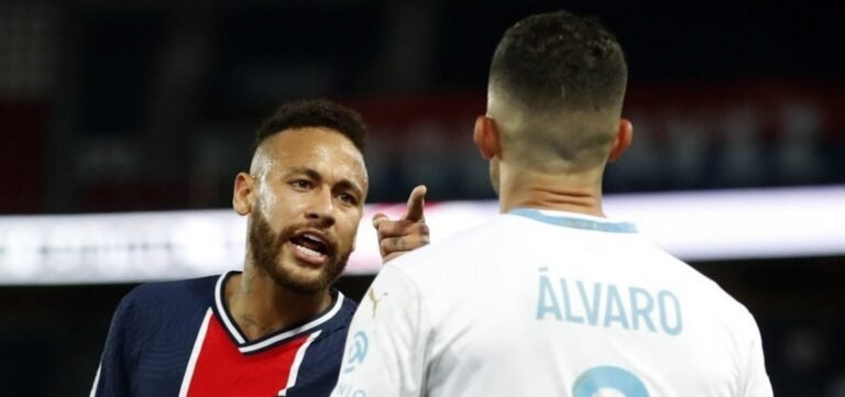 Expulso, Neymar acusa adversário de racismo: ‘Único arrependimento que tenho é por não ter dado na cara desse babaca’