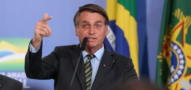 Tribunal Penal rejeita denúncia que acusava Bolsonaro por crime contra a humanidade