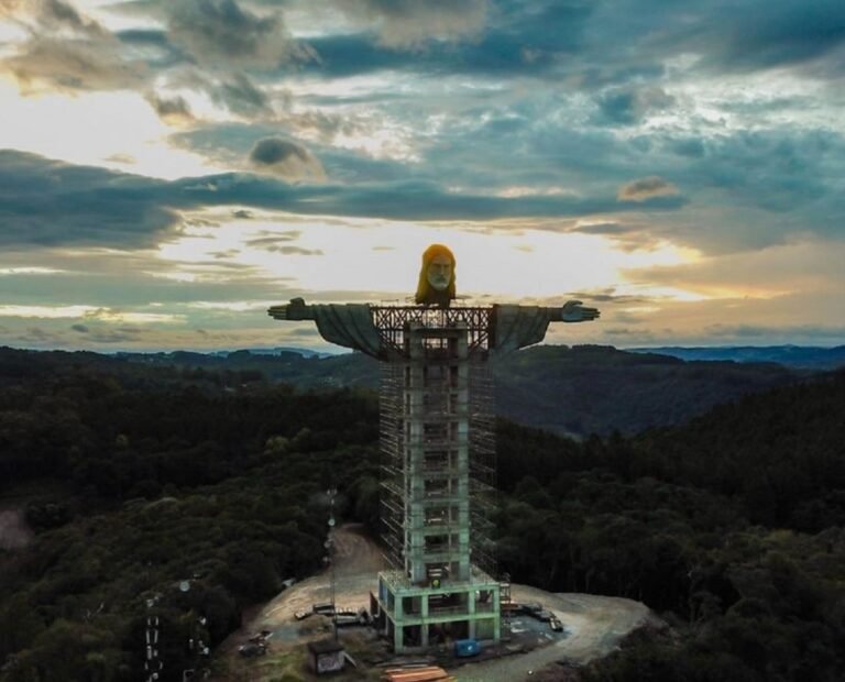 “Cristo Redentor” maior que o do Rio de Janeiro: cidade do sul do Brasil está construindo monumento