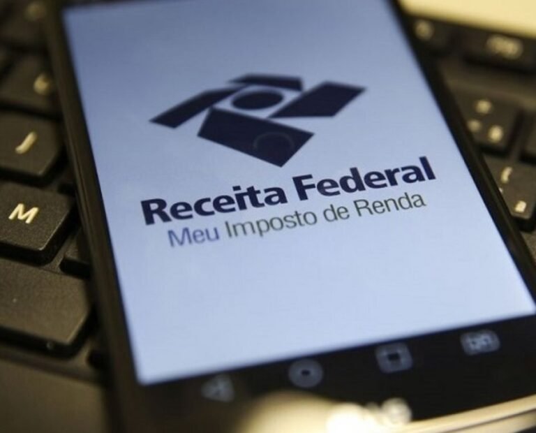 Paulo Guedes entrega reforma do Imposto de Renda com isenção até R$ 2.500; proposta descumpre promessa de Bolsonaro