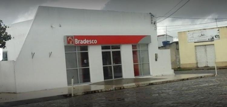 Agências bancárias são explodidas no interior da Bahia