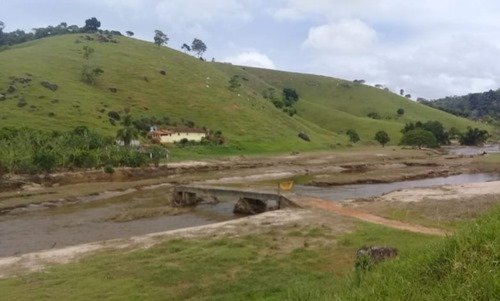 Mutuípe: idosa é resgatada por helicóptero após 25 dias ilhada em fazenda