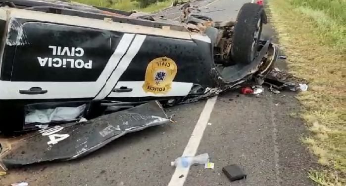 Terceiro policial civil morre após acidente com viatura na região de Ipirá