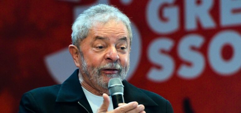 Lula vai ao TSE contra Eduardo Bolsonaro e outros 67 por difundir painel que liga esquerda a PCC