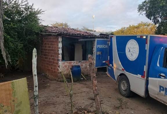 Feira de Santana: Jovem é assassinado a tiros dentro de casa