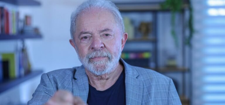 Lula vai a Brasília nesta semana para dar início à transição de governo