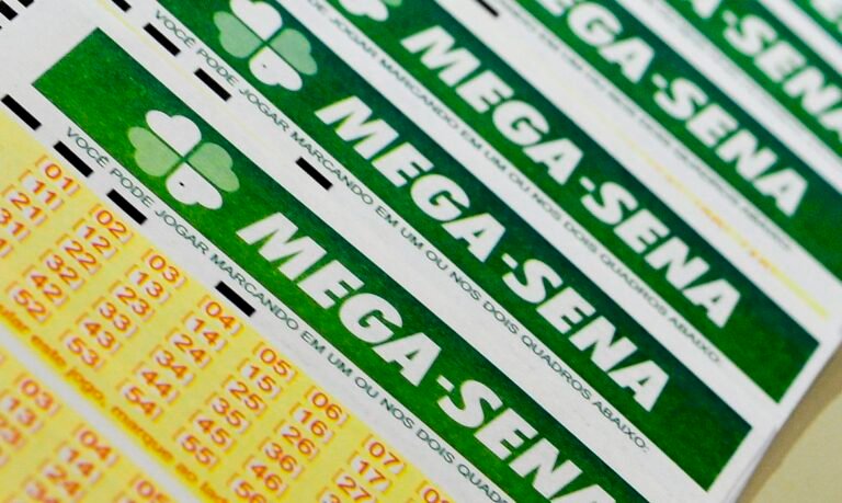 Mega-Sena: funcionária de lotérica escolheu números de bolão de Goiânia que ganhou R$ 206 milhões, mas não participou da aposta