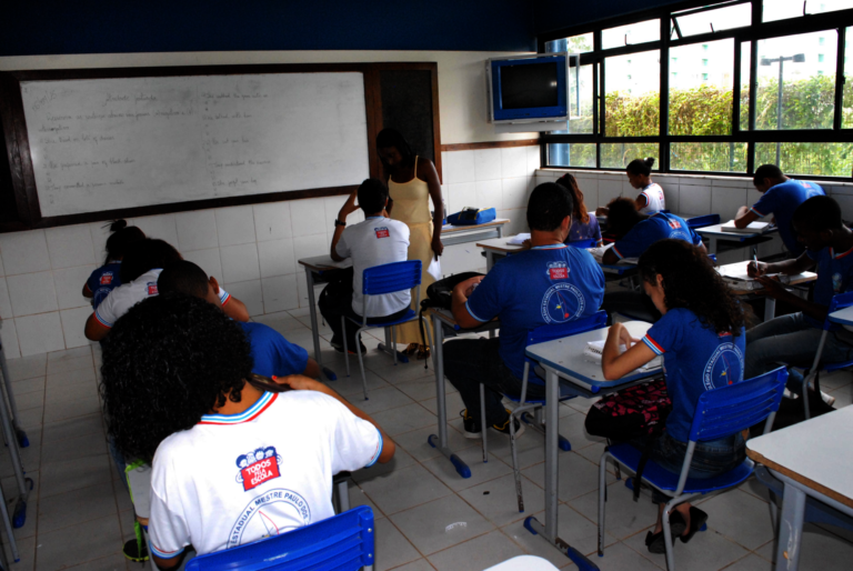 Resultado da 2ª etapa do concurso para professor estadual é divulgado