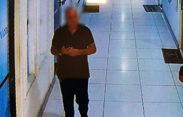 Homens roubam escritórios em shopping de Santo Antônio de Jesus