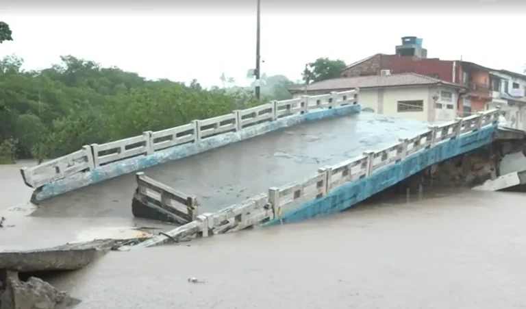 Estragos causados pelas chuvas: rodovias e pontes são interditadas no sul da Bahia