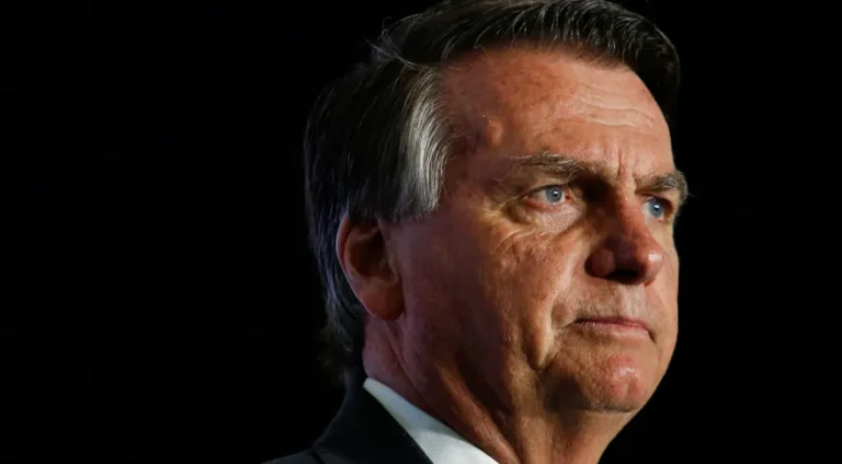 MPE se manifesta favorável à inelegibilidade de Bolsonaro
