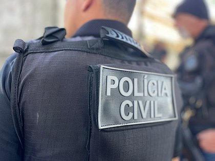 Polícia Civil de Amargosa cumpre mandato de prisão a um professor por abuso sexual