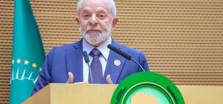 51% dos brasileiros aprovam trabalho do presidente Lula, aponta Quaest